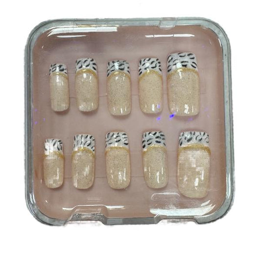 GK Beauty Nails (Gold)